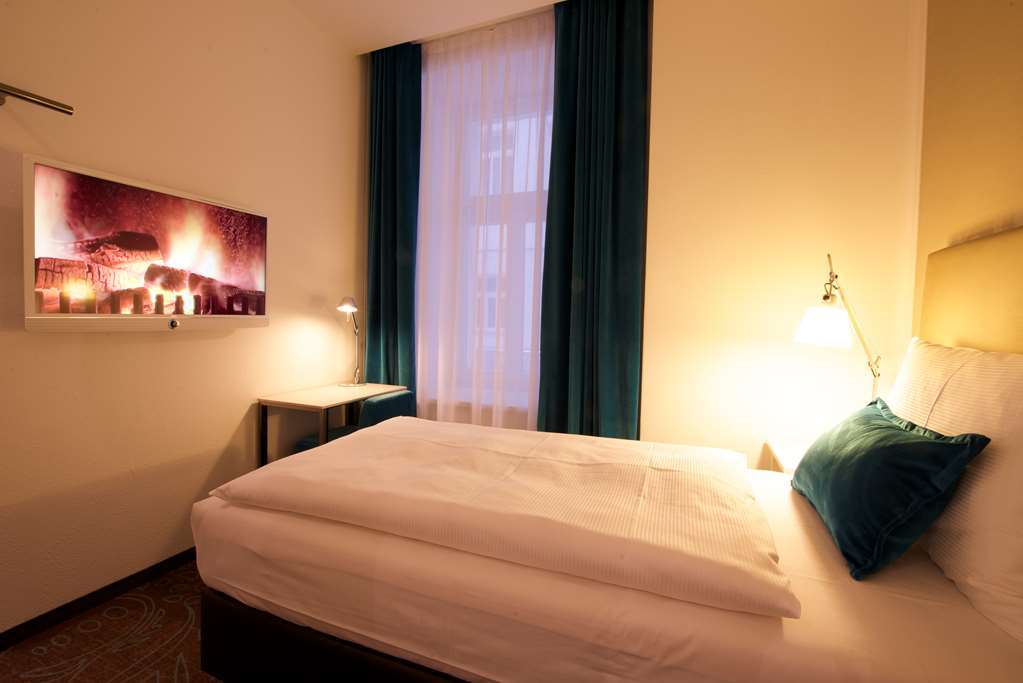 Motel One Wien-Staatsoper חדר תמונה